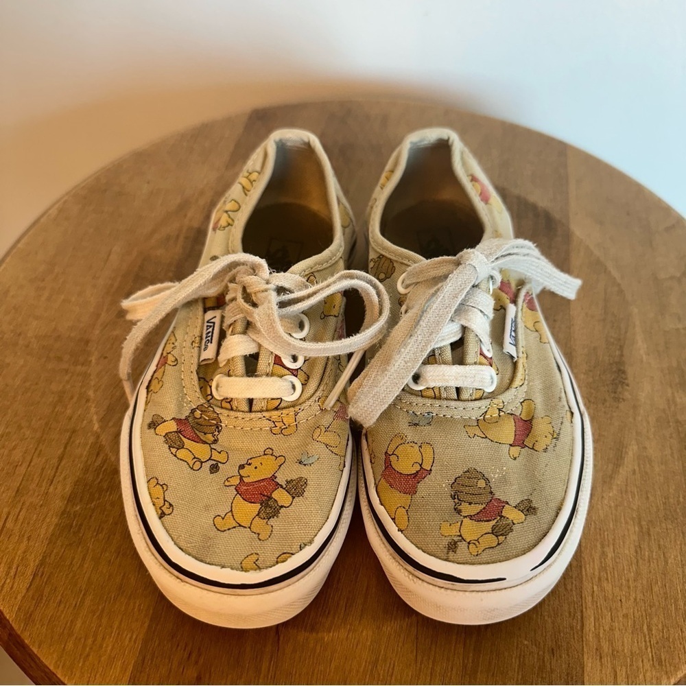 VANS Winnie the Pooh Kids Sneakers Size 13 Honey Pot Toddlers Runners Shoes - Picture 5 of 16